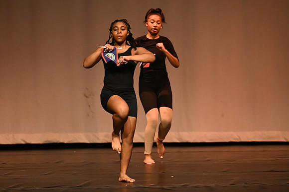 NewtownDance02757