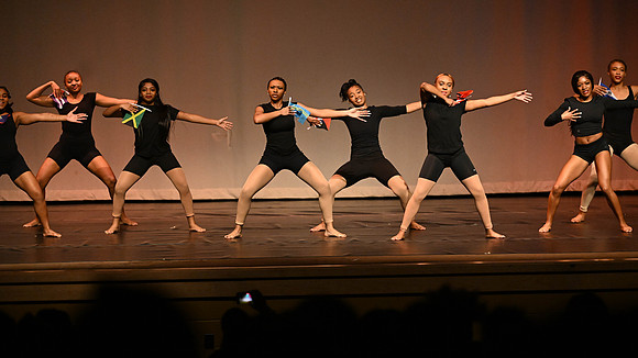 NewtownDance00170
