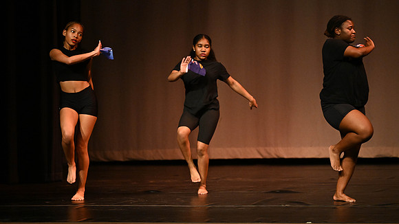 NewtownDance00186