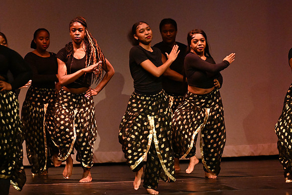 NewtownDance00267