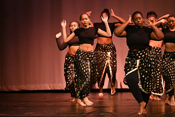 NewtownDance00297
