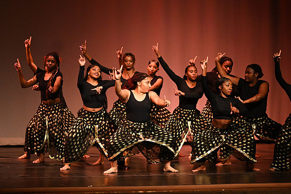 NewtownDance00381