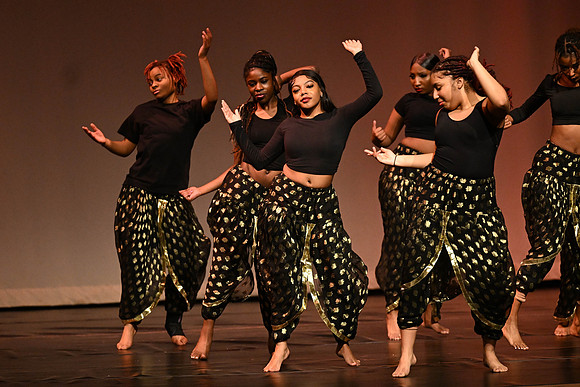 NewtownDance00429