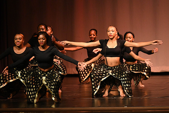 NewtownDance00492