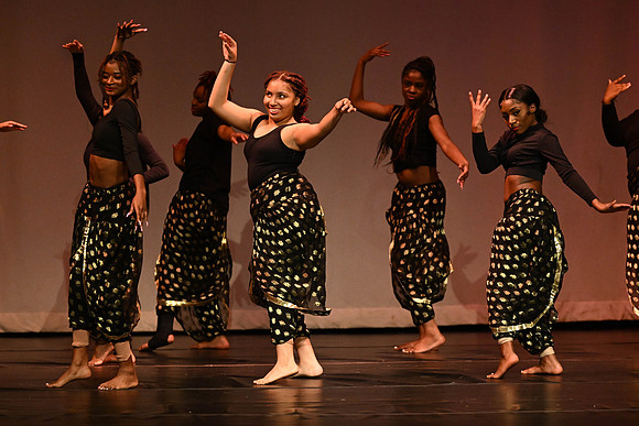 NewtownDance00532