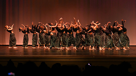 NewtownDance00577