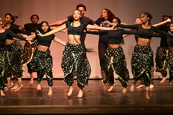 NewtownDance00623