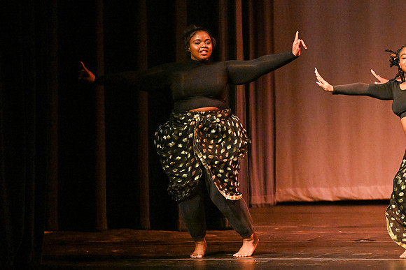 NewtownDance00643