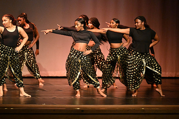 NewtownDance00689