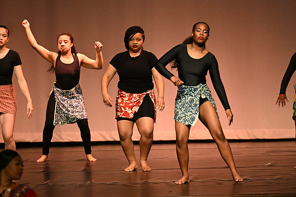 NewtownDance00832