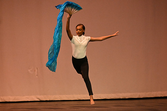 NewtownDance01009