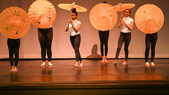 NewtownDance01044