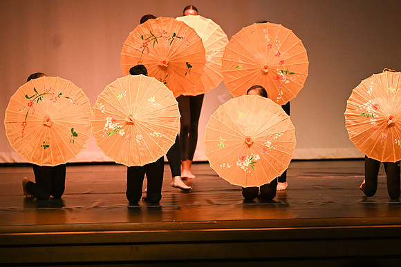NewtownDance01050