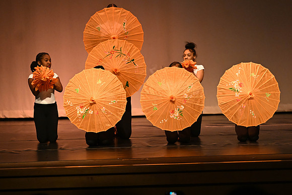 NewtownDance01053