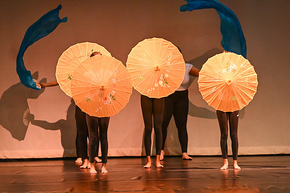 NewtownDance01121