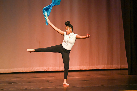 NewtownDance01124