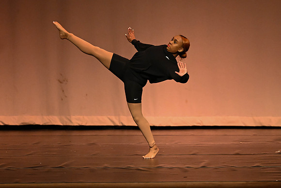 NewtownDance01317