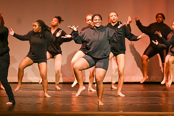 NewtownDance01356