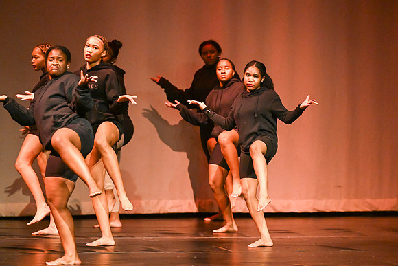 NewtownDance01360