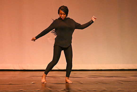 NewtownDance01396