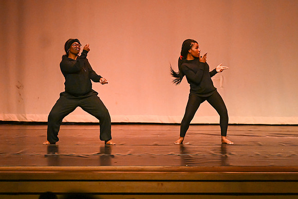 NewtownDance01404