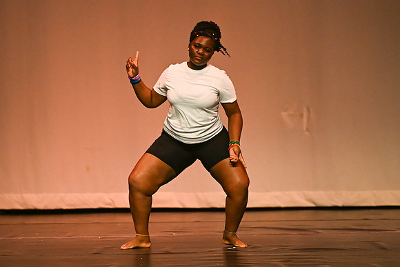 NewtownDance01482