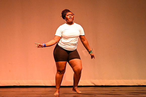 NewtownDance01467