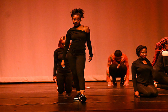 NewtownDance02033
