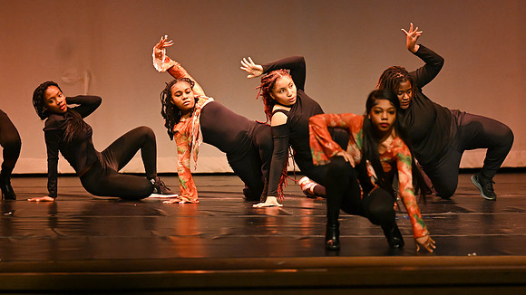 NewtownDance02164