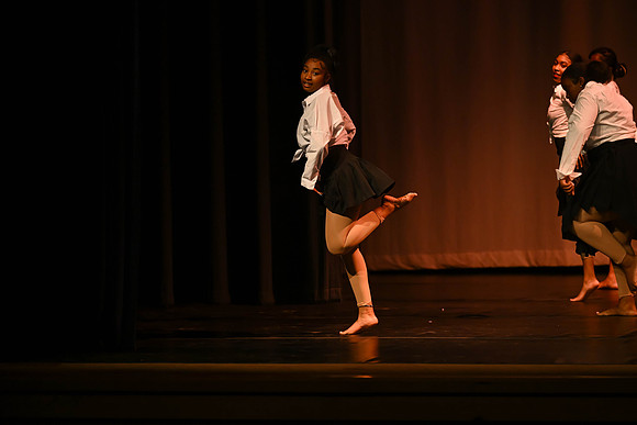 NewtownDance04033