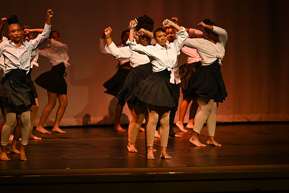 NewtownDance04038