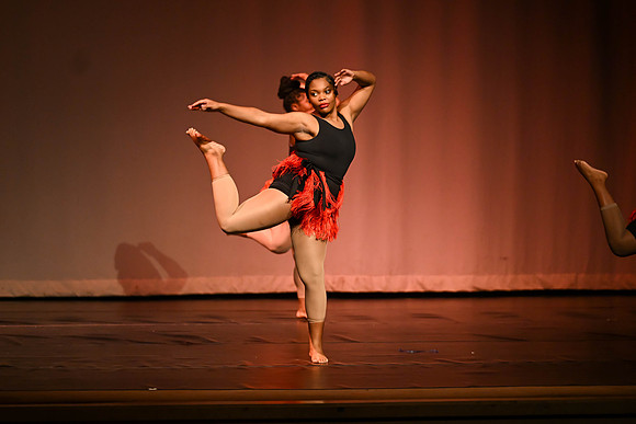NewtownDance04081