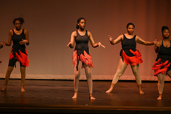 NewtownDance04128