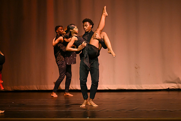 NewtownDance04170
