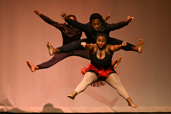 NewtownDance04189