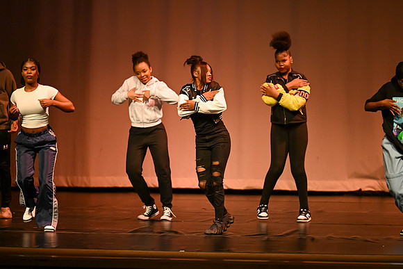 NewtownDance04268