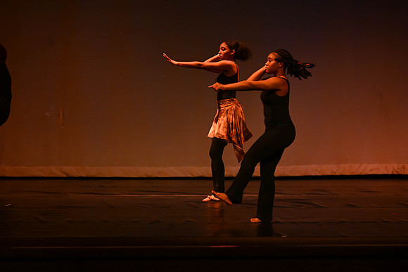 NewtownDance04416