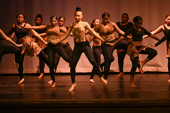 NewtownDance04432