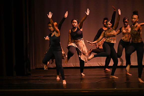 NewtownDance04441