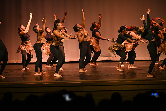 NewtownDance04484