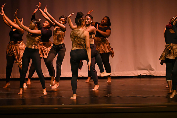 NewtownDance04492