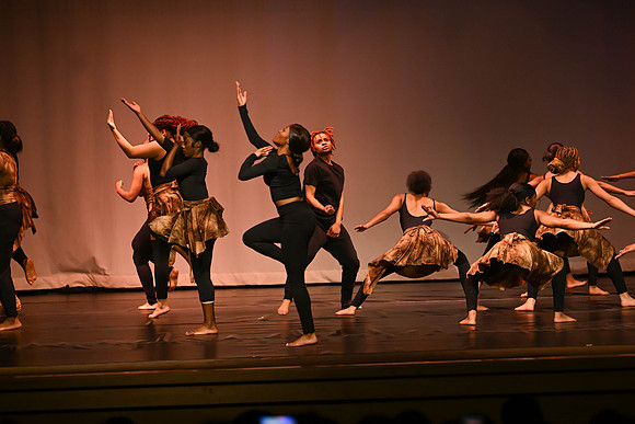 NewtownDance04519