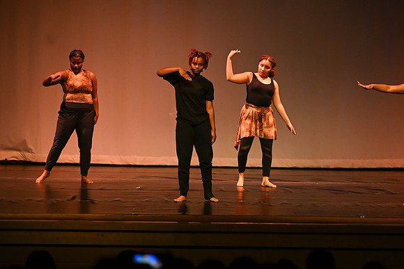 NewtownDance04534