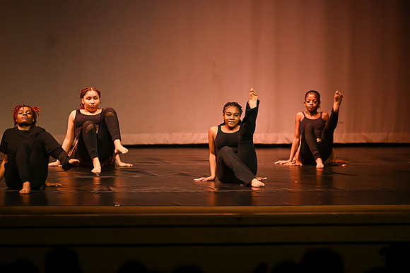 NewtownDance04539