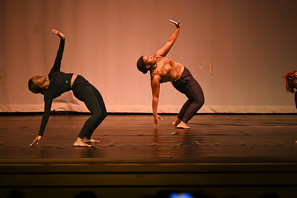 NewtownDance04544