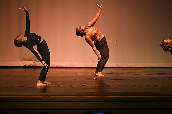 NewtownDance04545