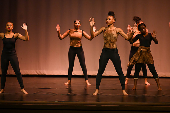 NewtownDance04599