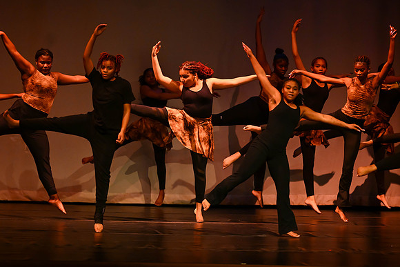 NewtownDance04613