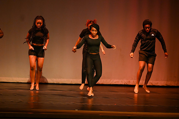 NewtownDance04706