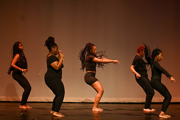 NewtownDance04713